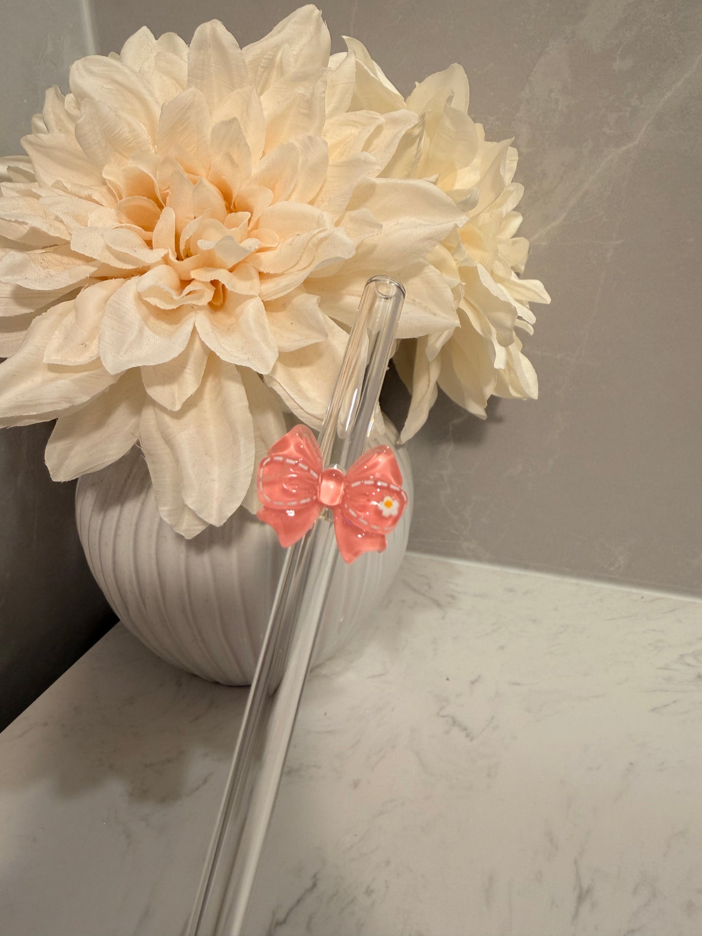 Pinky Bow